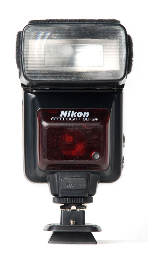 Nikon Speedlight SB-24 : Review for Strobists - Light And Matter