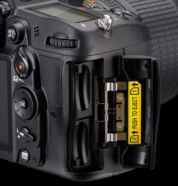 Canon 60D vs Nikon D7000 Best Midrange SLRs? Light And Matter