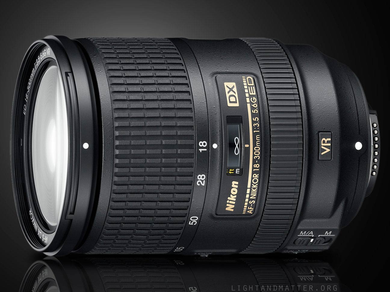 Nikon 18-300mm f/3.5-5.6 VR lens