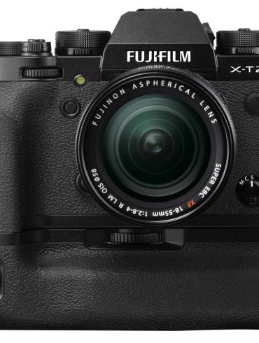 Fujifilm X-T2 with Power Booster Grip