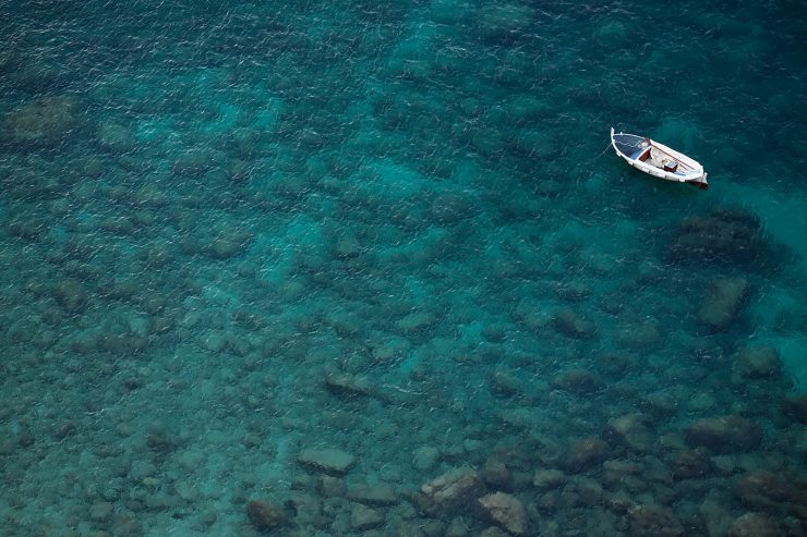 boat and turquoise water near Dubrovnik