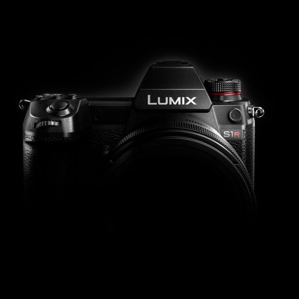 Panasonic Lumix S1R Camera