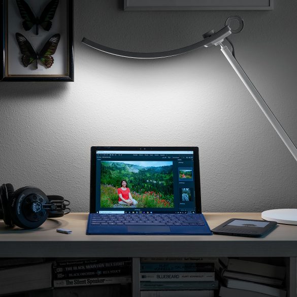 Featured Image of BenQ Genie Desk Lamp in Use