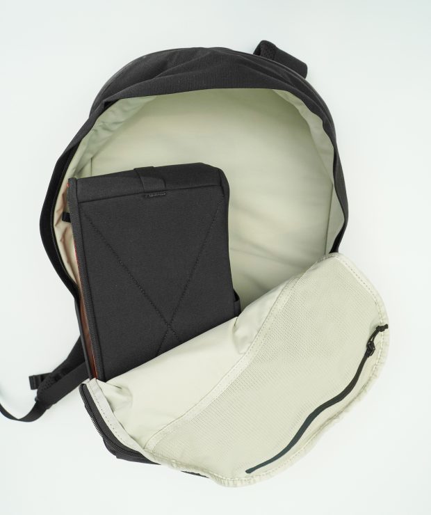 Moment Travel Wear backpack