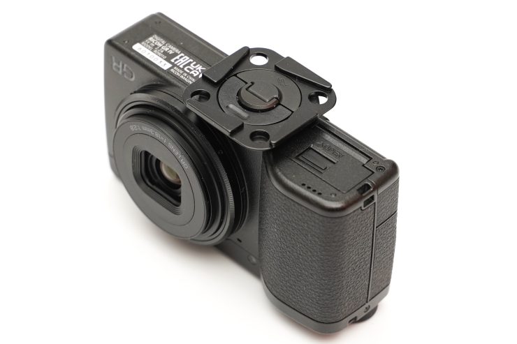 Peak Design Field Plate