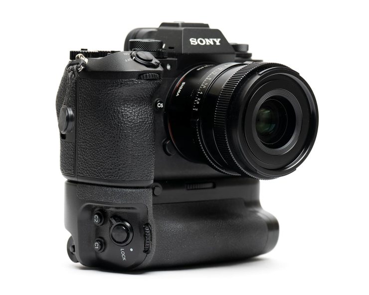 FocusFoto Battery Grip for A1 II